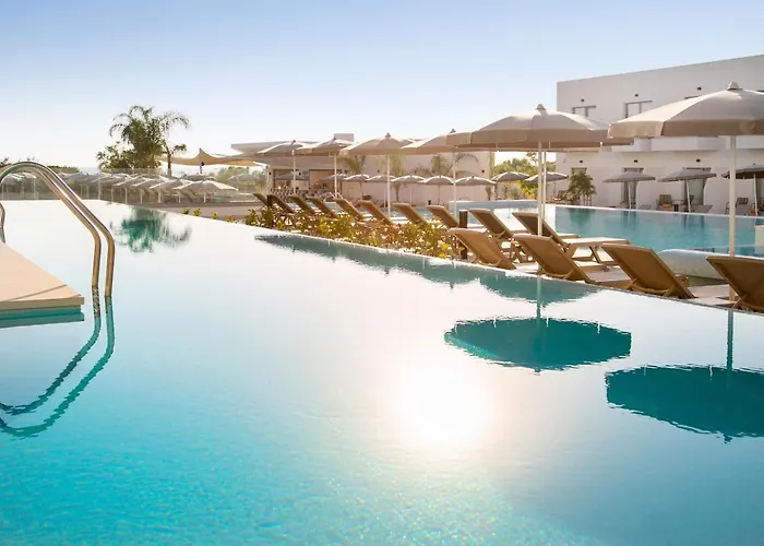 Hotell Atlantica Aqua Blue 4*