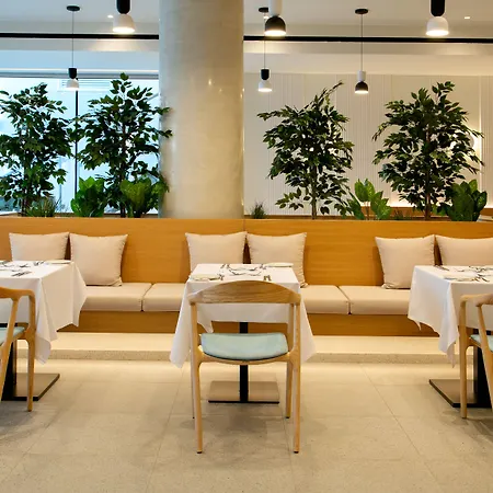 Hotel Atlantica Aqua Blue Protaras