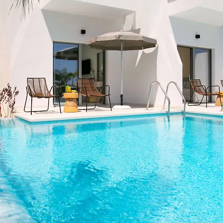 Atlantica Aqua Blue Hotel