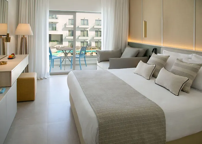 Atlantica Aqua Blue Hotel 4*