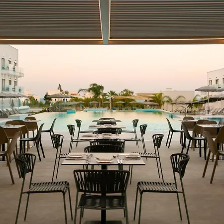 Hotel Atlantica Aqua Blue Protaras