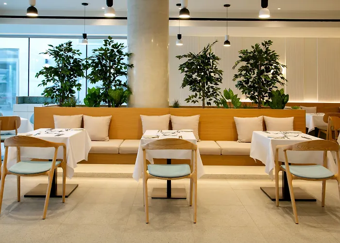 Hotel Atlantica Aqua Blue Protaras